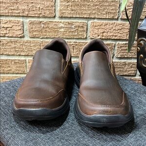 Skechers brown leather slip-on shoes, relaxed fit memory foam - mens 8